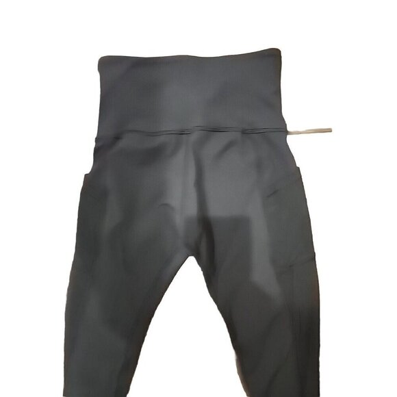 Lululemon Leggings Cropped Black Side Mesh Pockets Leg Ruching At Hem Women's 4 - Picture 4 of 8